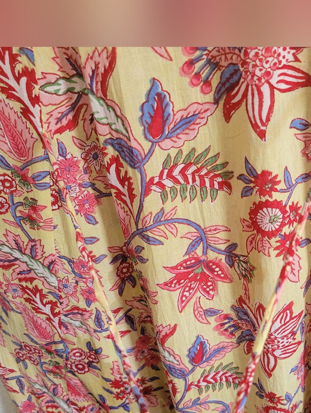 LALA Fashion.. Floral Button-Front Maxi Dress in Yellow and Pink 100% Cotton - Picture 8 of 8